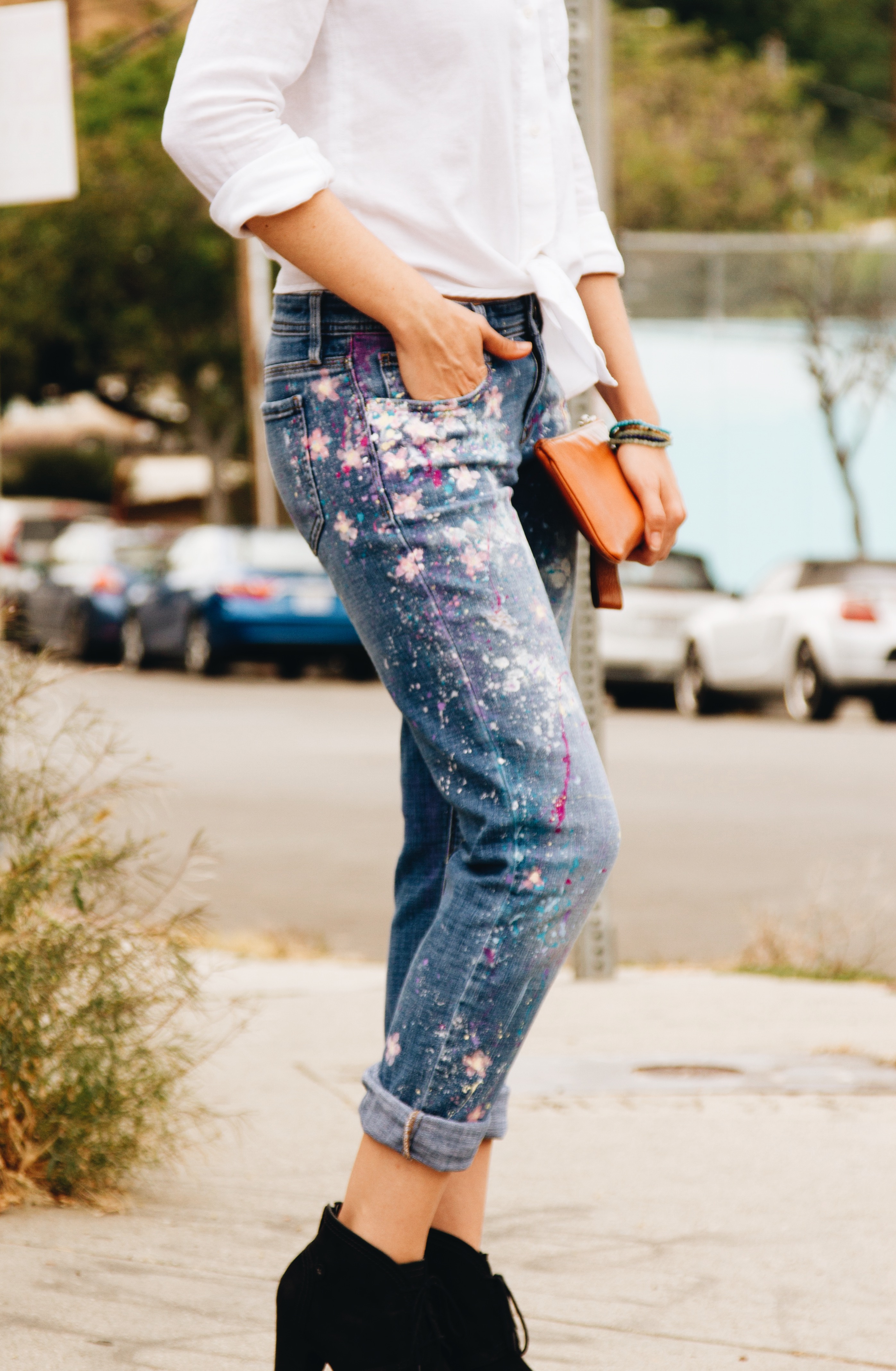 DIY Paint Splatter Denim Jeans – Makeful