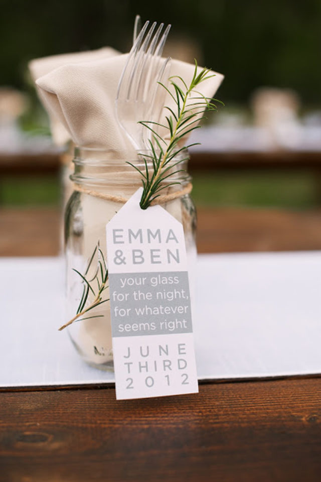 These Mason Jar Wedding DIY Projects Are Perfectly Rustic – Makeful